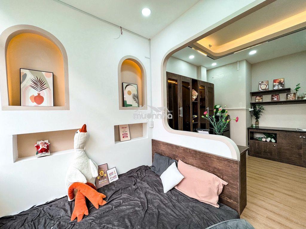 Cho thuê căn hộ quận 1 gần cầu thị nghè, có ban công, máy giặt riêng - 4