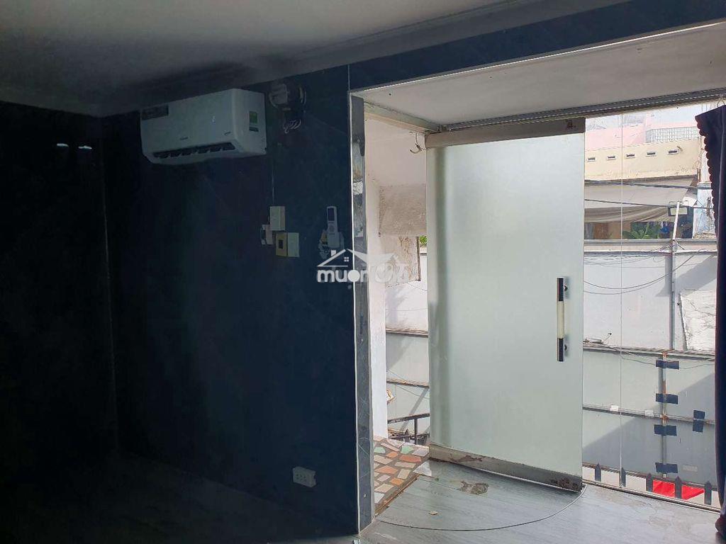 Cho thuê mt lầu1&2(4,5×8) bùiđtúy bthạnh,lối đi riêng,sân xe ở,kd - 4
