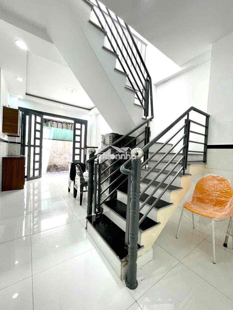 Cho thuê nhà nguyên căn 3pn full nội thất ngay trung tâm quận 5 - 4