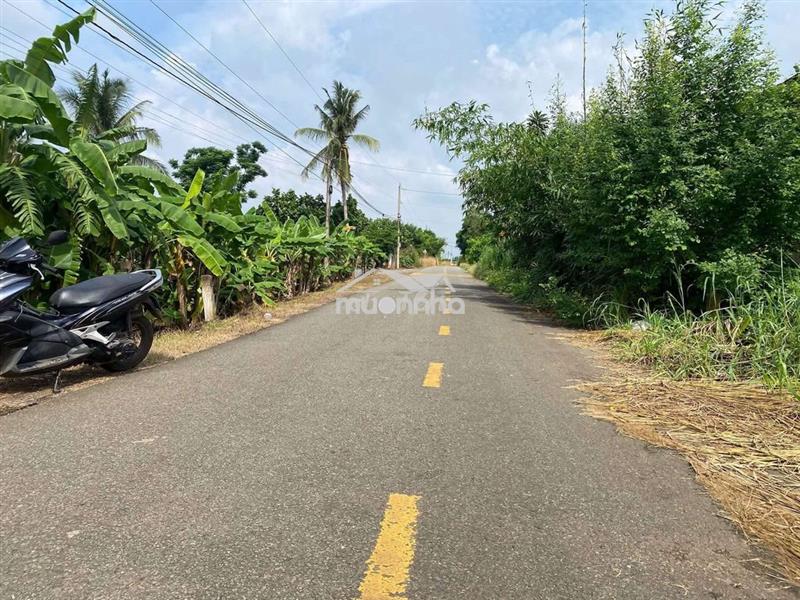 Săn đất mặt tiền lớn 765m² - đối diện khu dân cư