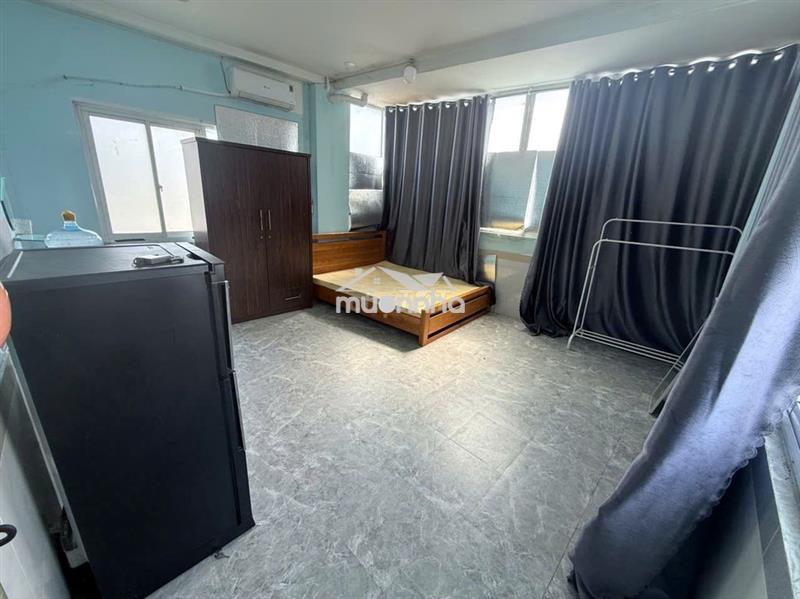 Phòng lớn, đầy đủ nội thất, tại 28/10 phan tây hồ, phú nhuận