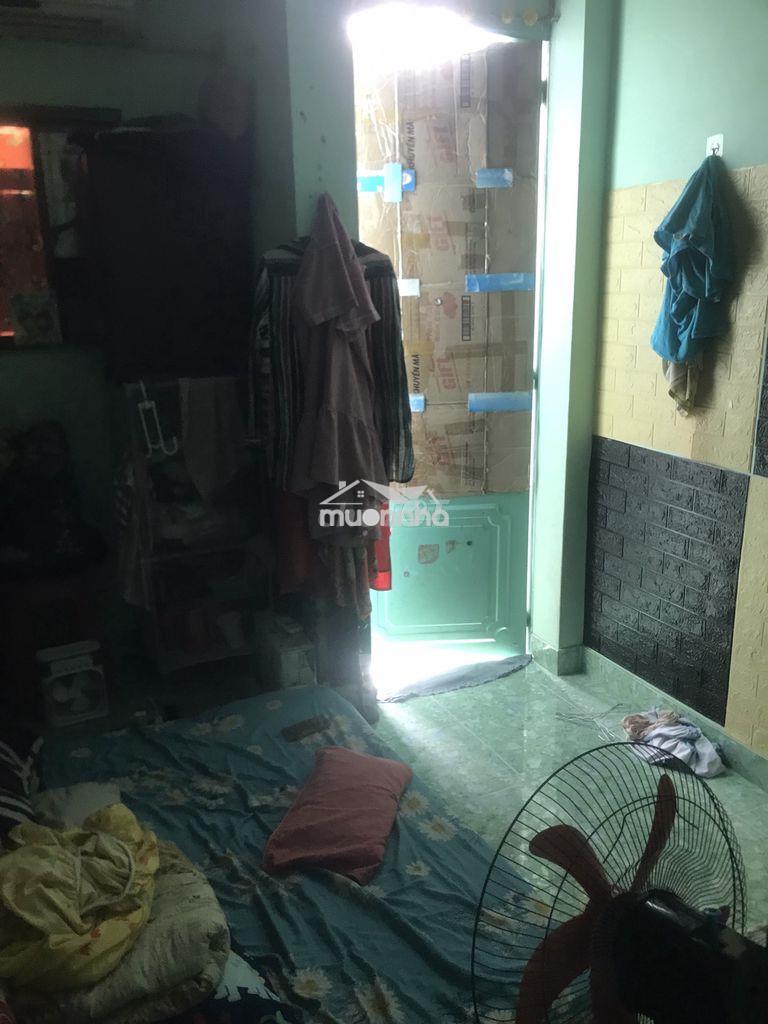 Cho thuê nhà q6 - 3tr7 - đường bình tiên chính chủ 10m2 - 2 lầu - 3