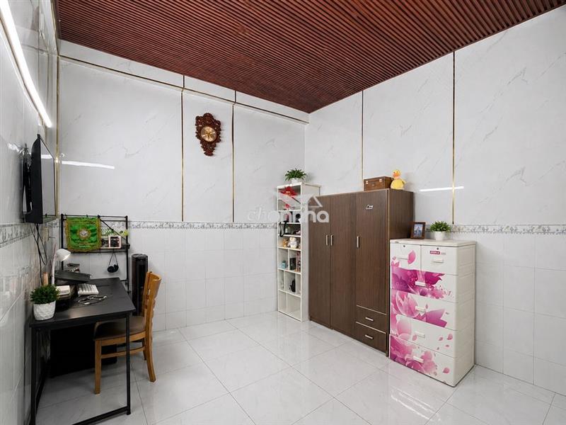 Cho thuê nhà nguyên căn, trần hưng đạo, quận 5 \\ 2 phòng ngủ