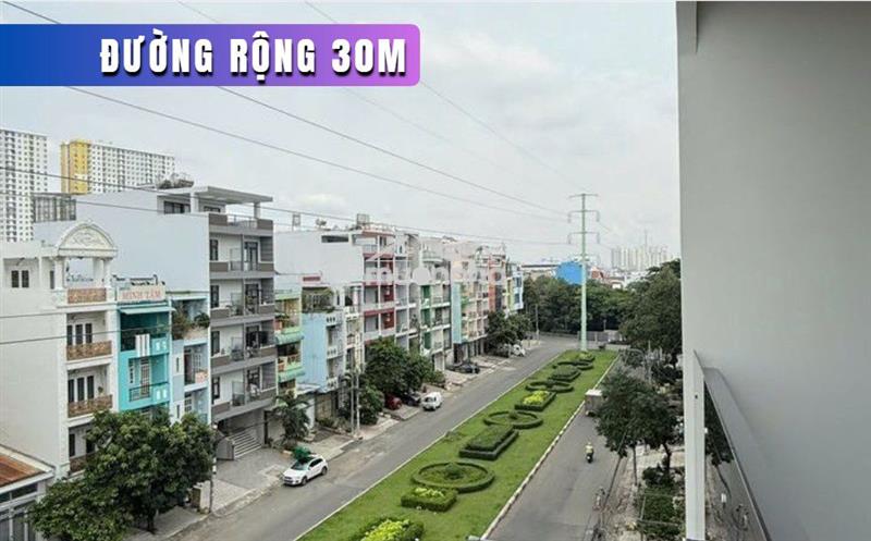 Bán nhà mt song hành, quậm 6, dt 4 x 19m, 3.5 tấm, 12 tỷ. (tín hưng)