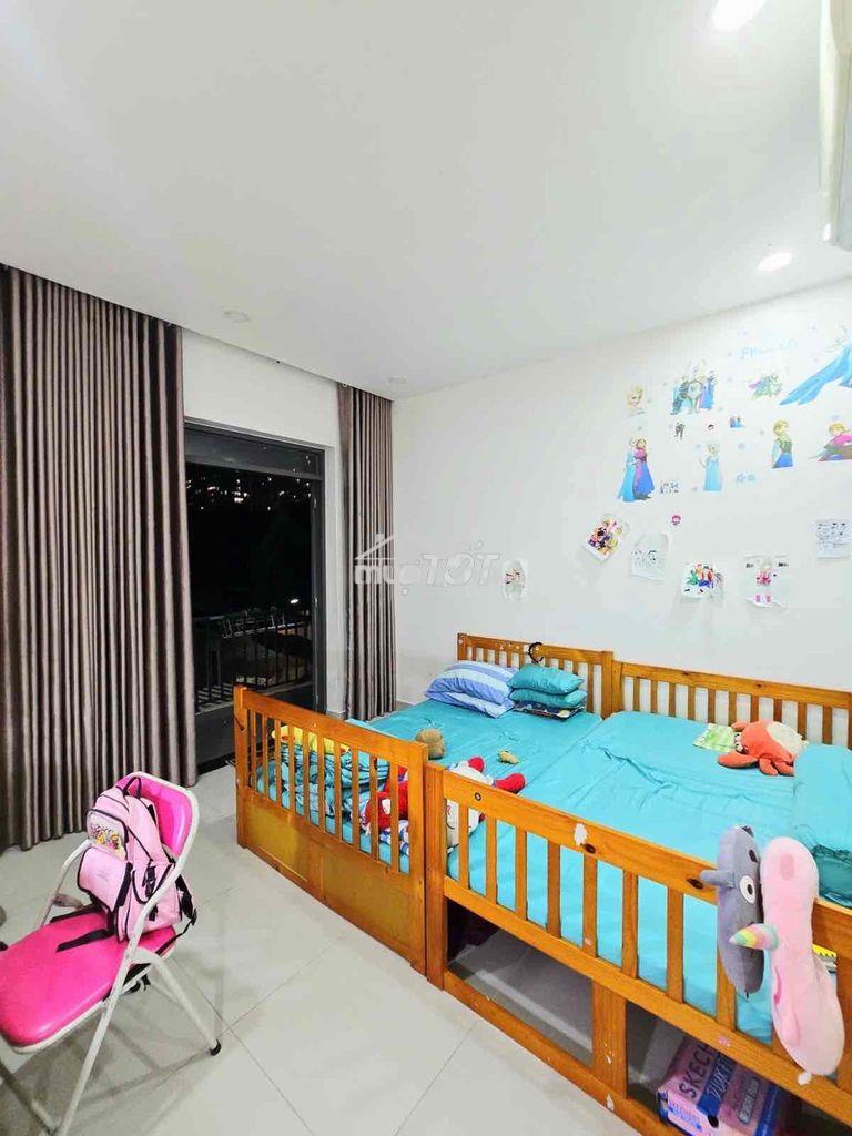 Nhà đẹp 3tầng 71m2 ngay chợ long trường thủ đức. - 3