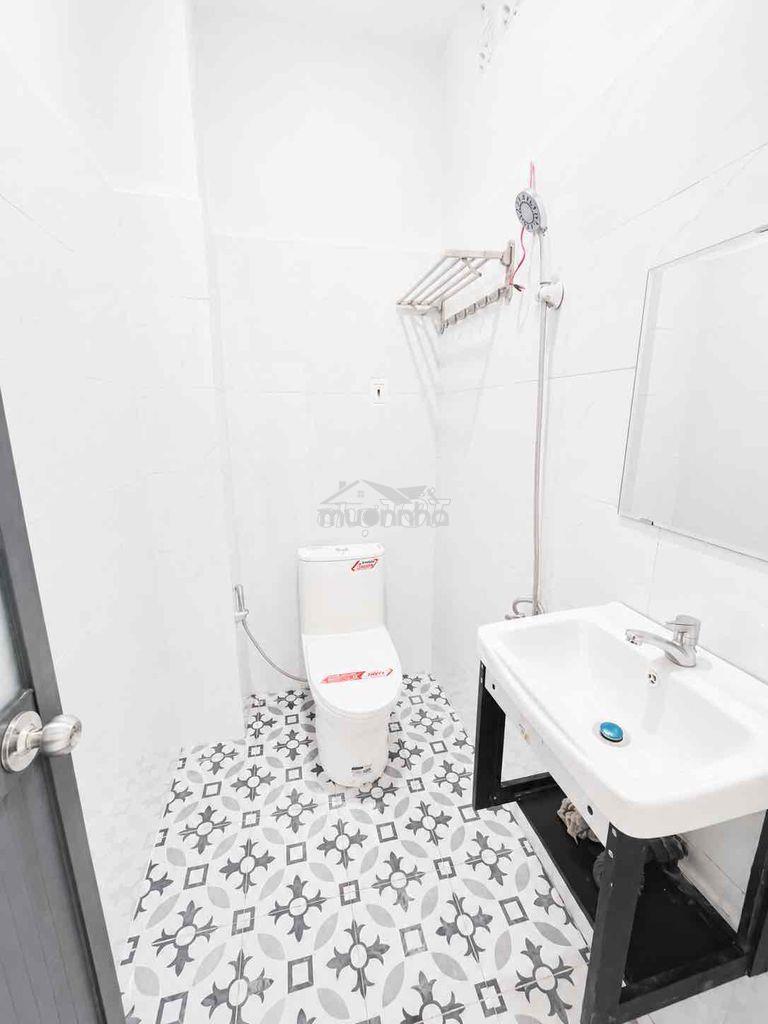 Nhà đẹp 40m2 nhỉnh 3 tỷ 3pn shr không qh, cầu chà và q8 - 4