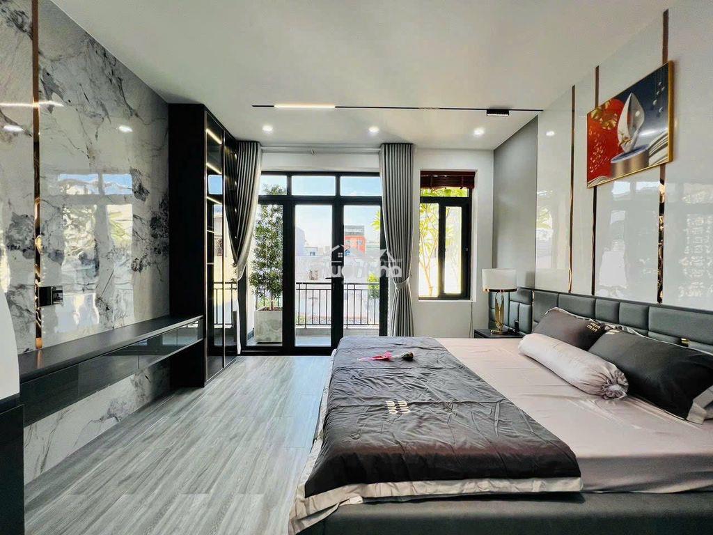 Siêu hot nhà mới - 468h tô hiến thành, p.12, q.10 - có thang máy - 2