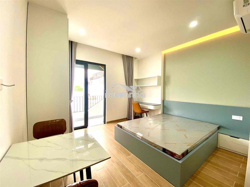 Hệ thống phòng ban công, cửa sổ full nội thất gần lotte quận 7
