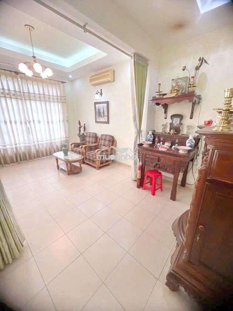 Bán gấp biệt thư mặt tiền nội khu dân cư cao lỗ 