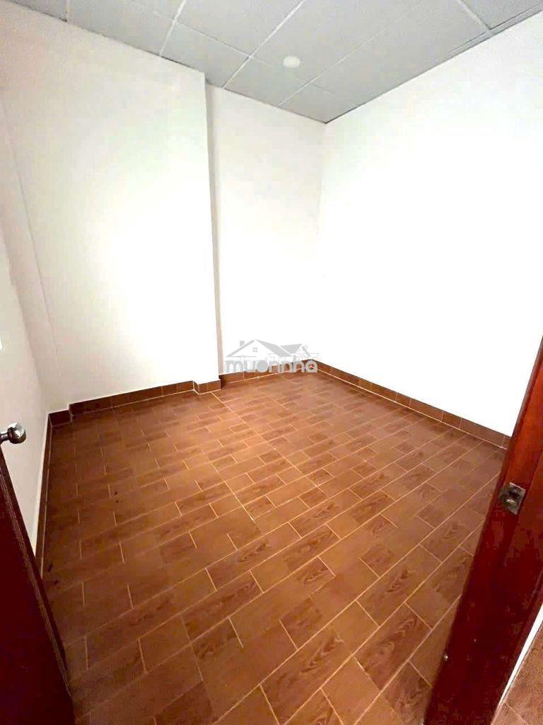 8 x 10m căn góc 3 mặt hẻm nguyễn văn luông - 4