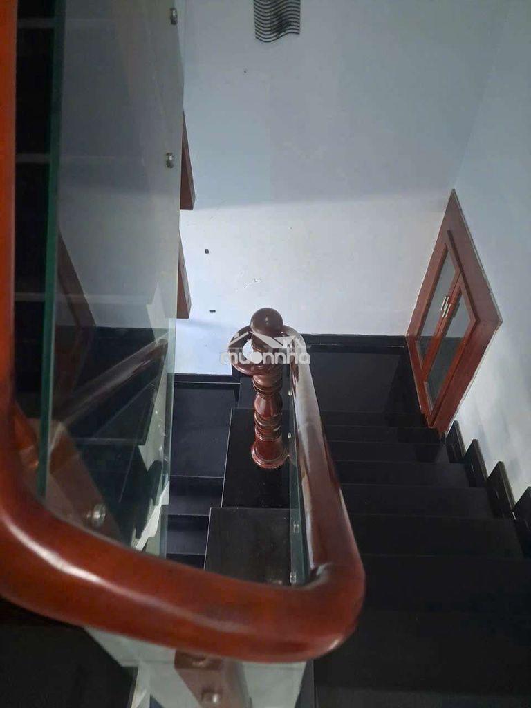 Cho thuê nguyên căn trống rộng, 5pn 5wc, hẻm 1/ đường số 8 p11 gò vấp - 4