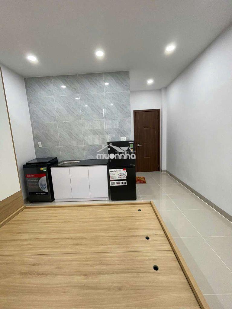 Nhà ngay trường đại học văn hóa. phường phước long - 2