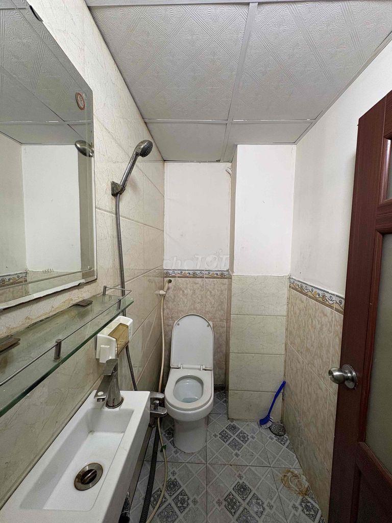 Phòng đẹp, full nội thất, cửa sổ trời lớn - 3