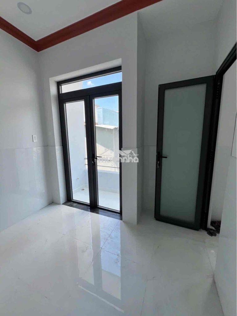 Q8 chỉ 3 tỷ nhỉnh sở hữu nhà đẹp 2 tầng - 4pn - 3