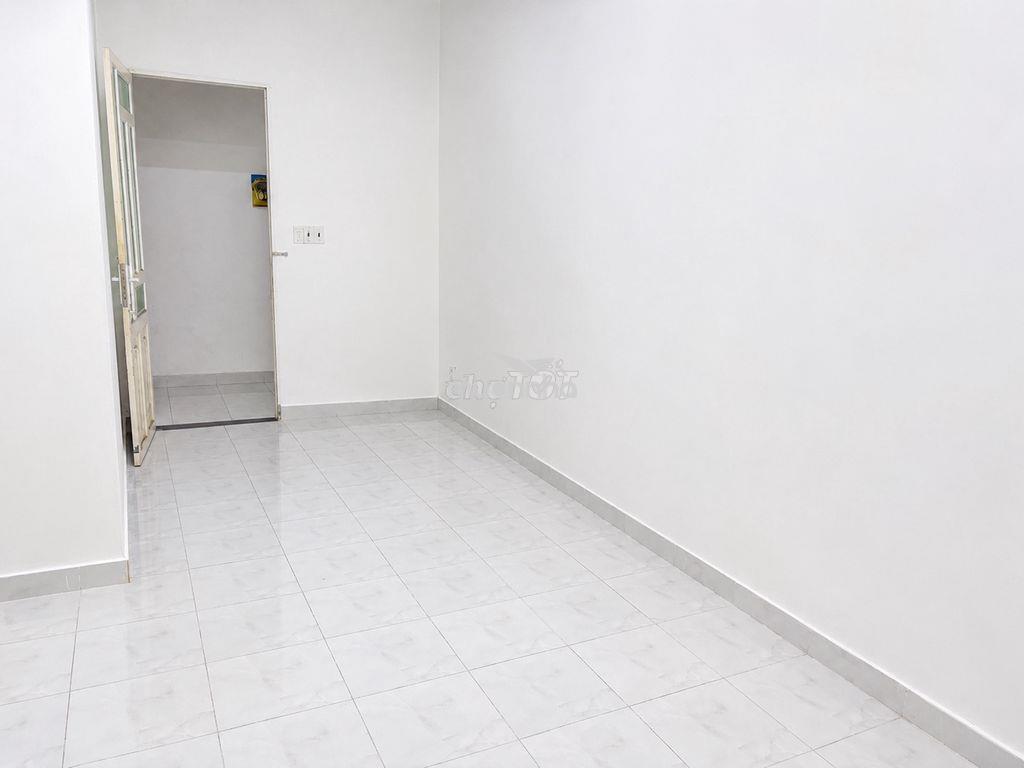 Cho thuê phòng/studio 28m² rộng rãi–sạch đẹp – giá từ 4,5 triệu/tháng - 2