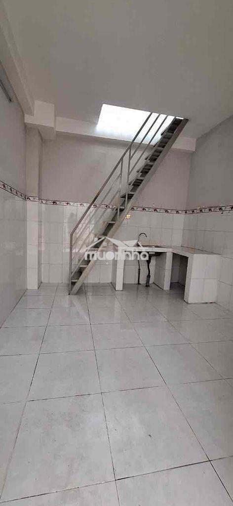 Phòng trọ 1 trệt 1 lầu cạnh suối tiên gà metro dhqg - 2
