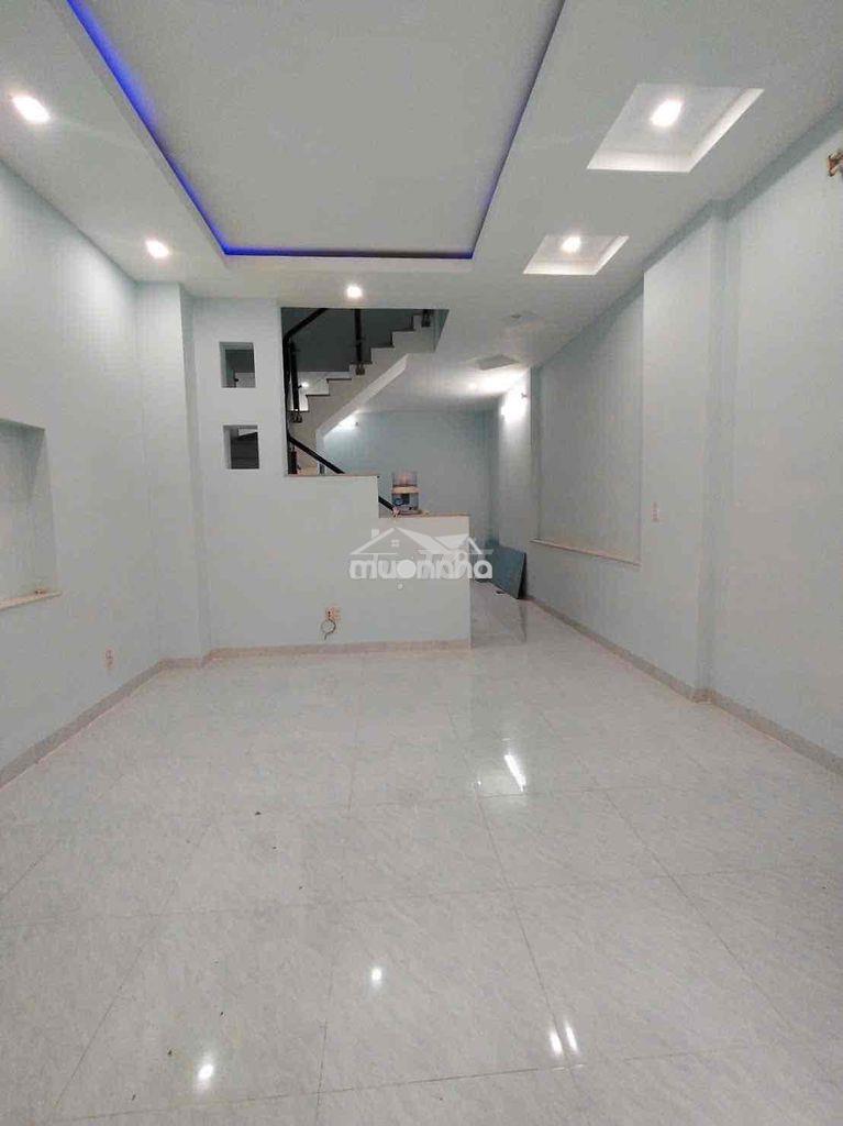 Nhà mới sơn sửa 2lầu 4pn đường oto kdc hồng long - quốc lộ 13 thủ đức - 3