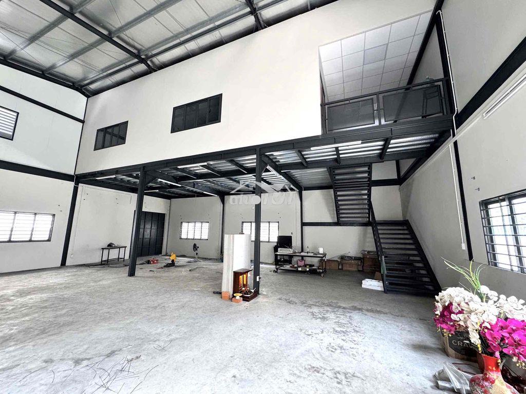 Nhà xưởng đẹp mới hoàn thiện(323m2)tên lửa - 3