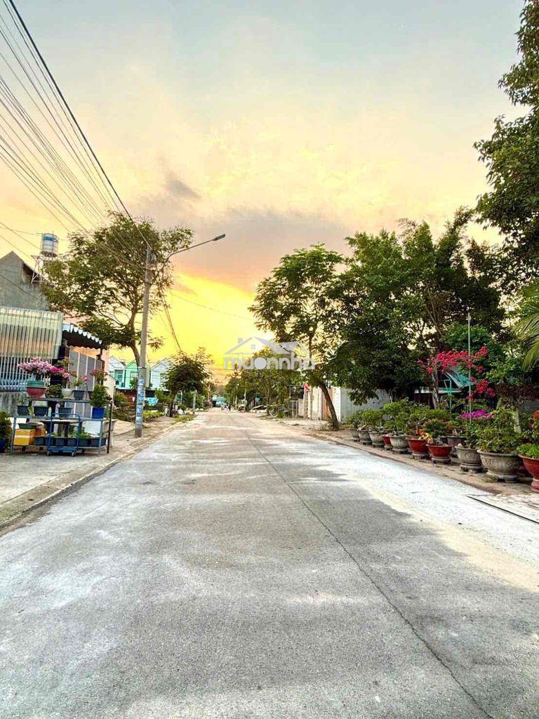 Bán nhà dt rộng,giá tốt, gần trung tâm tdm - 4