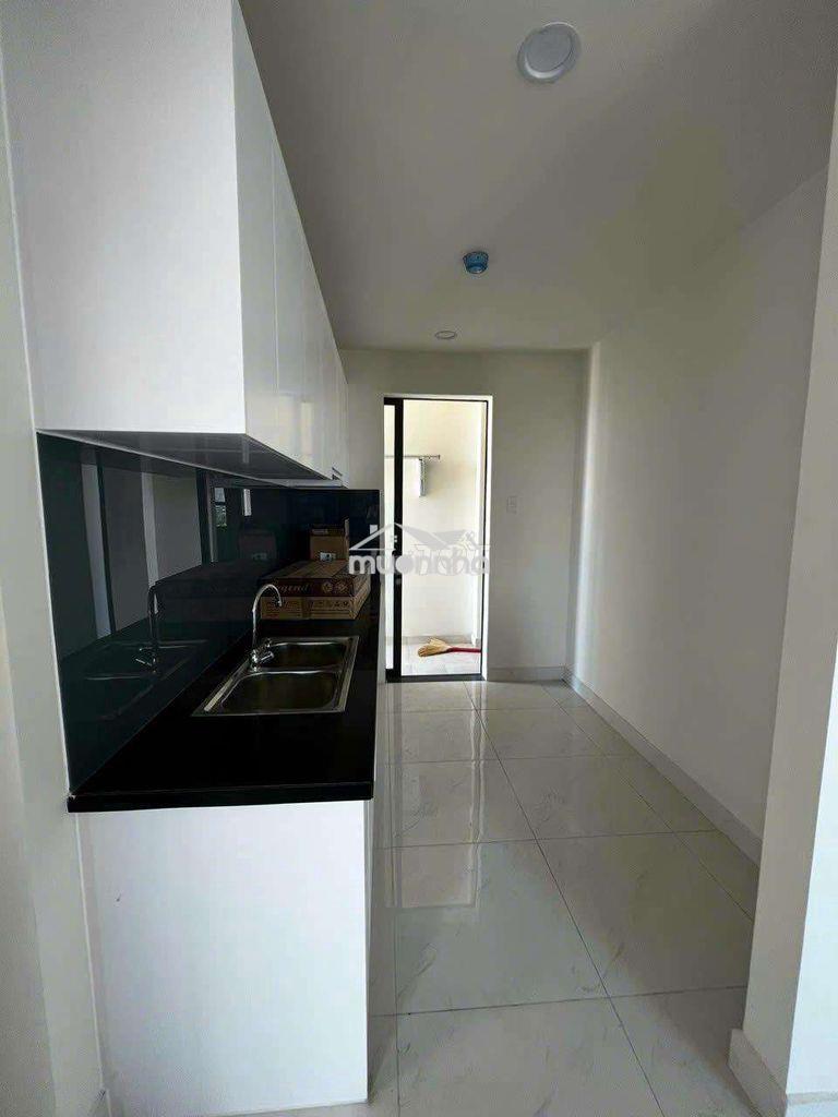 Bán căn hộ nhà ở xã hội, chung cư greenriver p6q8, view nội khu
- 2