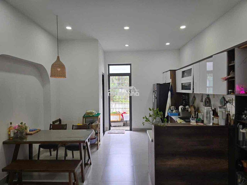 Nhà đẹp full nội thất 3lầu 4pn ngay nguyễn duy trinh-vòng xoay phú hữu - 3