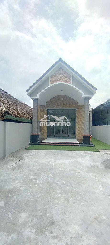 Bán nhà mặt tiền đường lê quang định