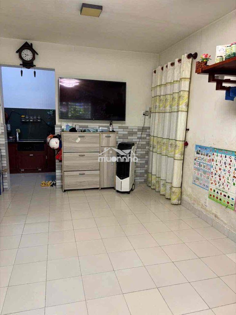 Bán cc tây thạnh lầu 1 dt 58m 2p 1 vs  giá 2.9 ty - 2