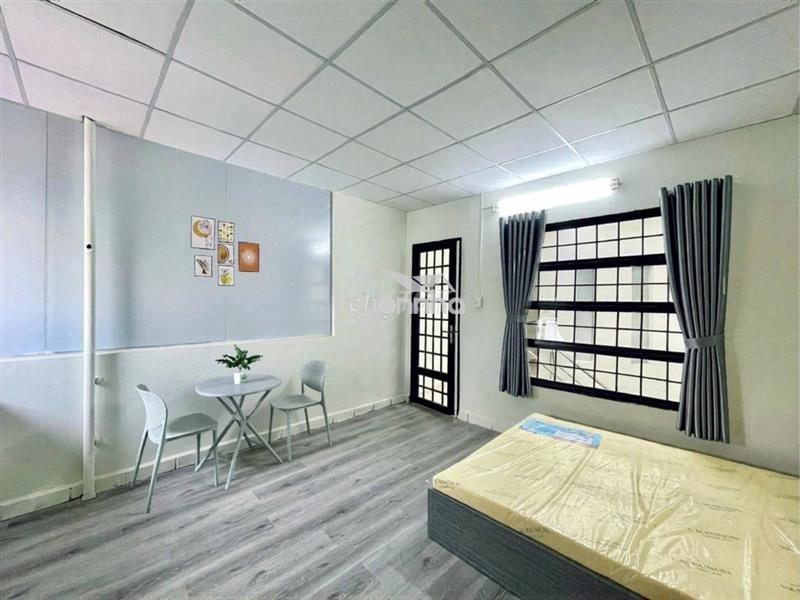 Căn hộ full nội thất mặt tiền quận tân bình