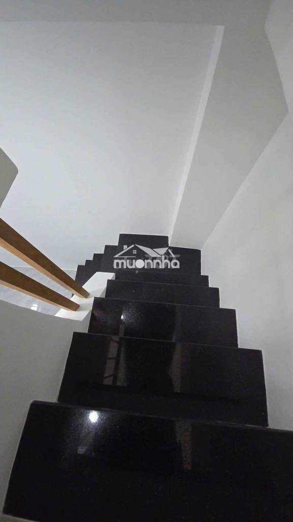 Chính chủ nhà trần hưng đạo quận 1 3 lầu sổ riêng - 2