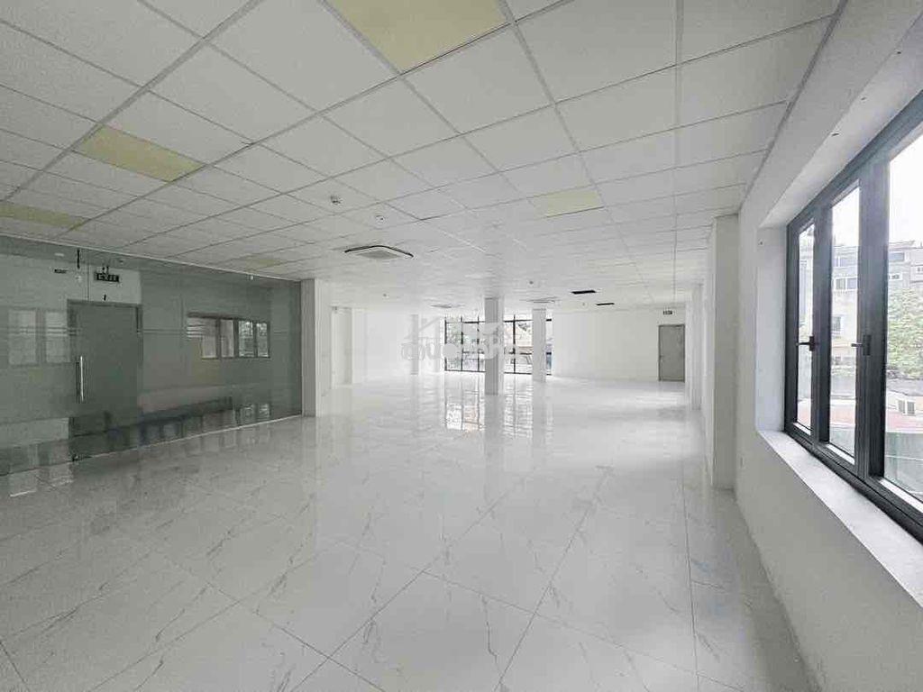 🏢 Cho thuê tòa nhà góc 2 mặt tiền – đường cách mạng tháng tám, quận 3 - 2