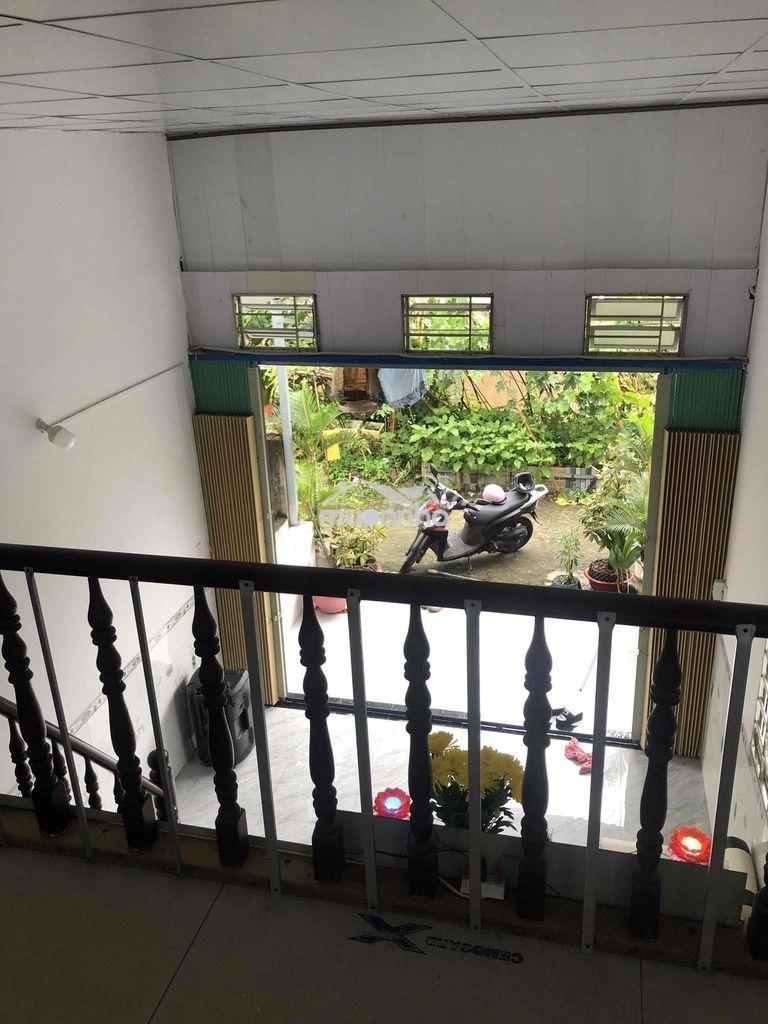 Nhà cấp 4 hai mặt tiền - 2