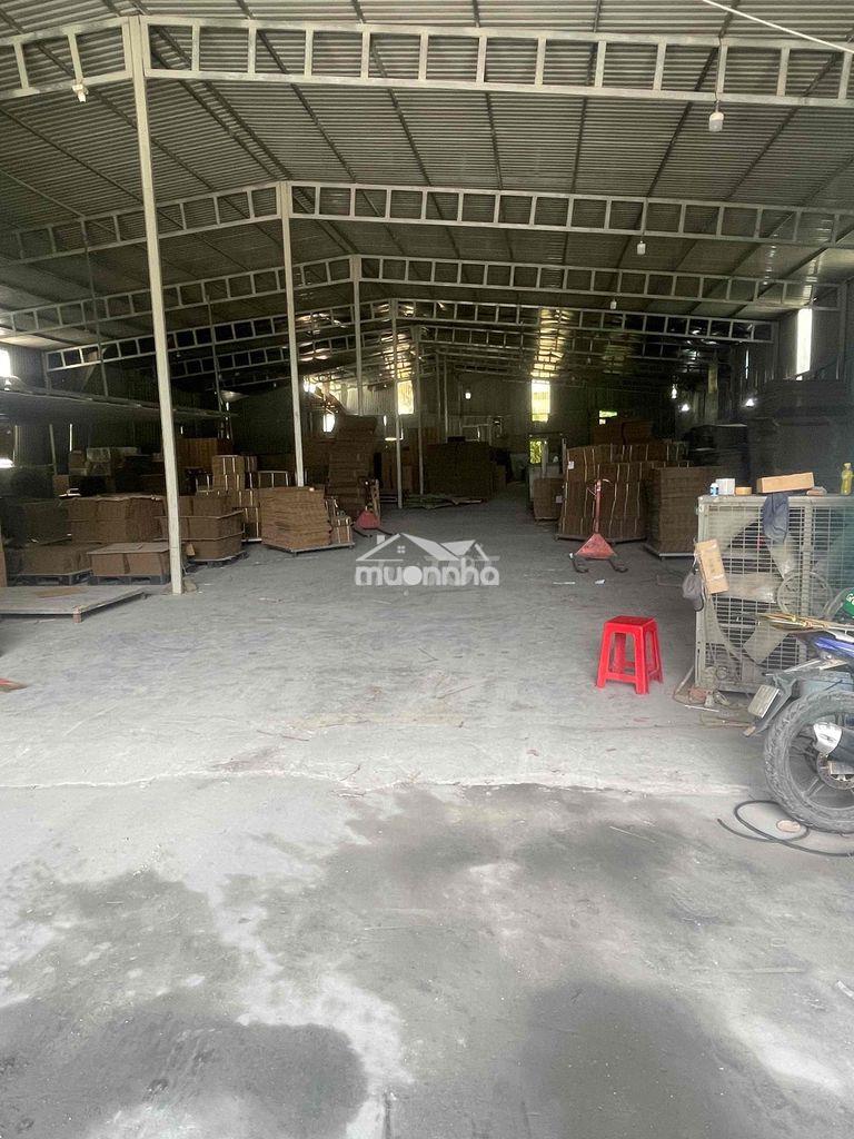 Cho thủe xưởng tân uyên-bình dương 1200m2 - 2