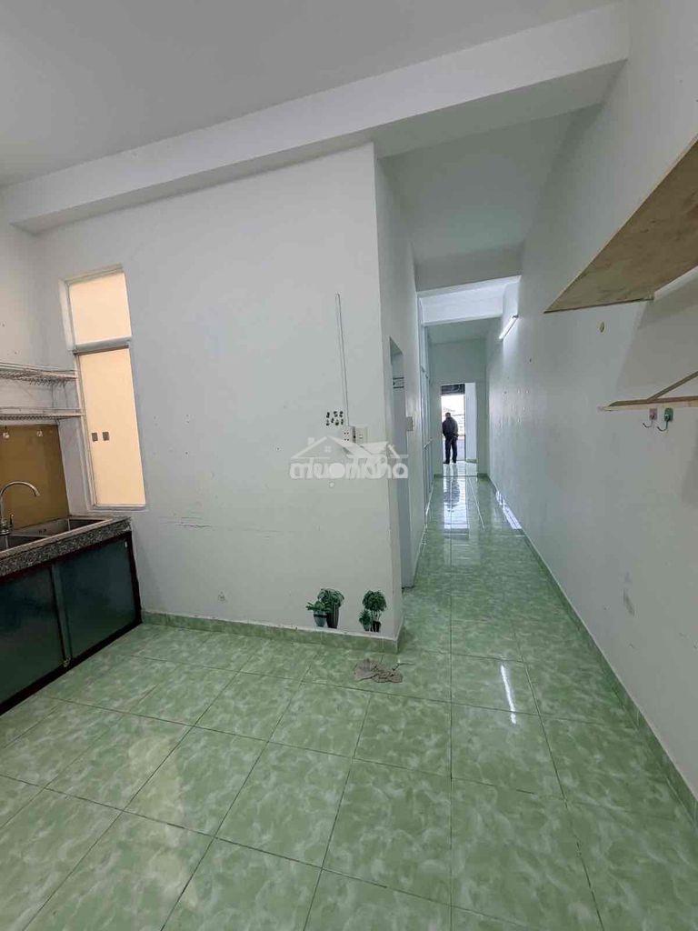 🏡 Căn hộ tầng 6 - có thang máy - 2 phòng ngủ - sổ hồng riêng - nhỉnh 2 - 3