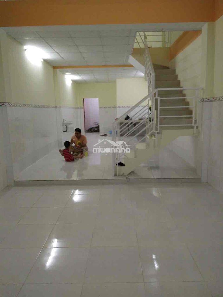 Cho thuê nhà nguyên căn 1 lầu gần chợ bình chánh 5 phút đi bộ - 2