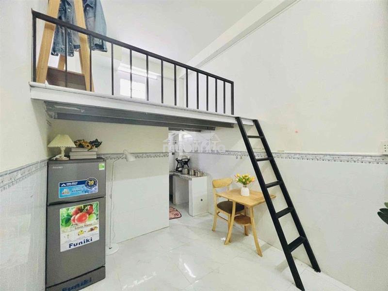 Cho thuê phòng giá rẻ_ngay chợ hoàng hoa thám_đại học văn hiến