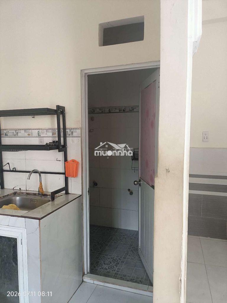 Cho thuê nhà mặt tiền hẻm xe tải - 3