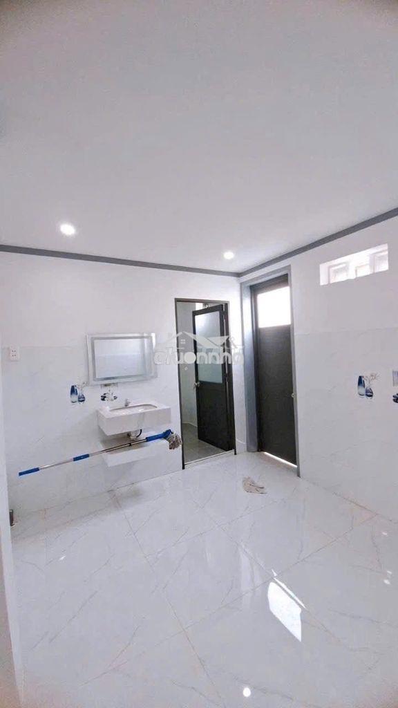 Bán nhà mới tt long hải 3 tỷ 300 cách chợ mới long hải 1km - 3