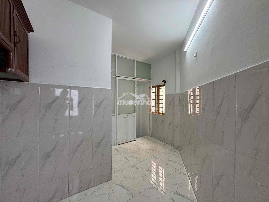 Nhà 1 pn - phú nhuận 5 triêu - 3