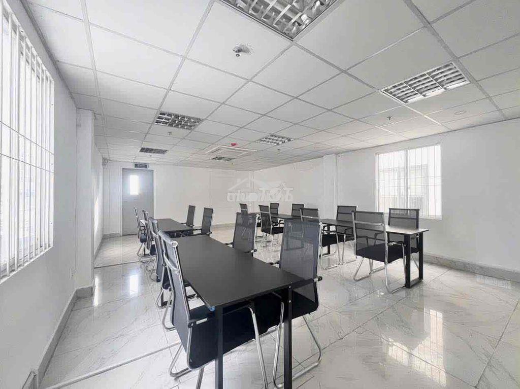 Văn phòng 50m2 ngay metro tân cảng - 2