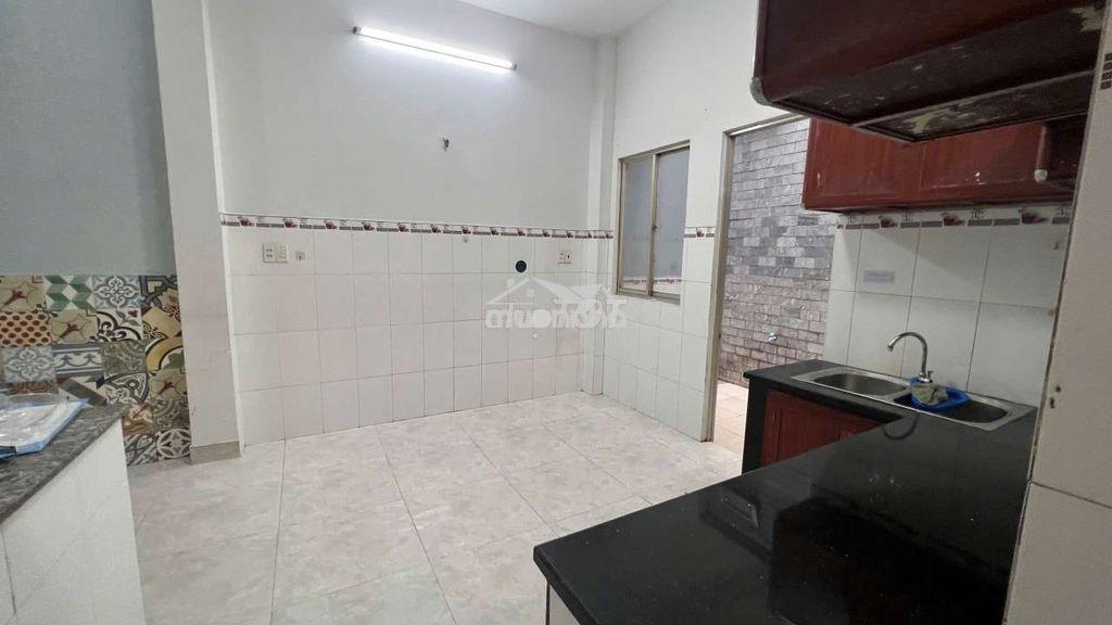 Nhà thuê mã lò 5×12_1 lầu+ sân thượng - 2