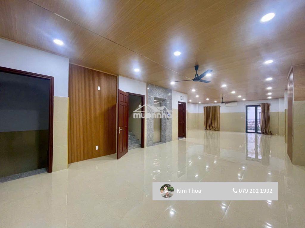 Văn phòng 80m2, sàn trống, không gian thoáng ở vạn phúc. giá rẻ 11 tr - 3
