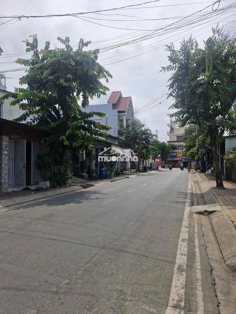 Cần cho thuê nhà mặt tiền đường trung lân 4- bà điểm