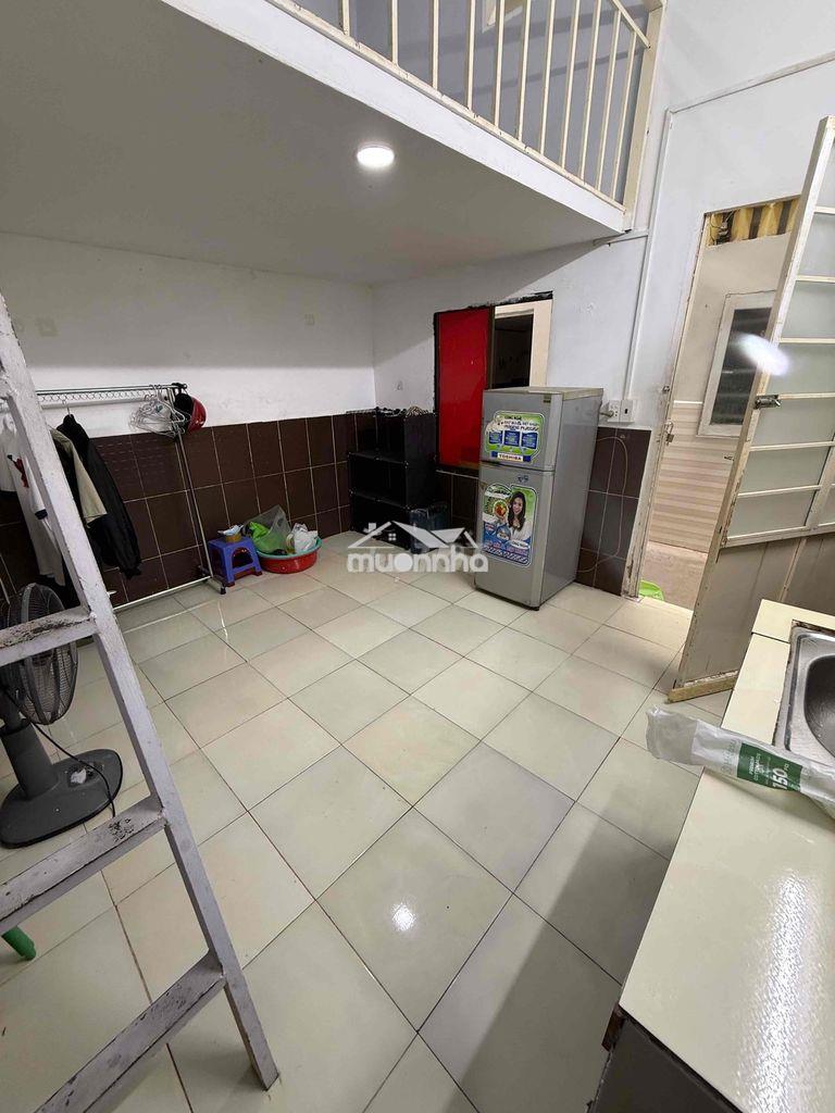 Phòng gác - full- free xe, nước, dv… - 2