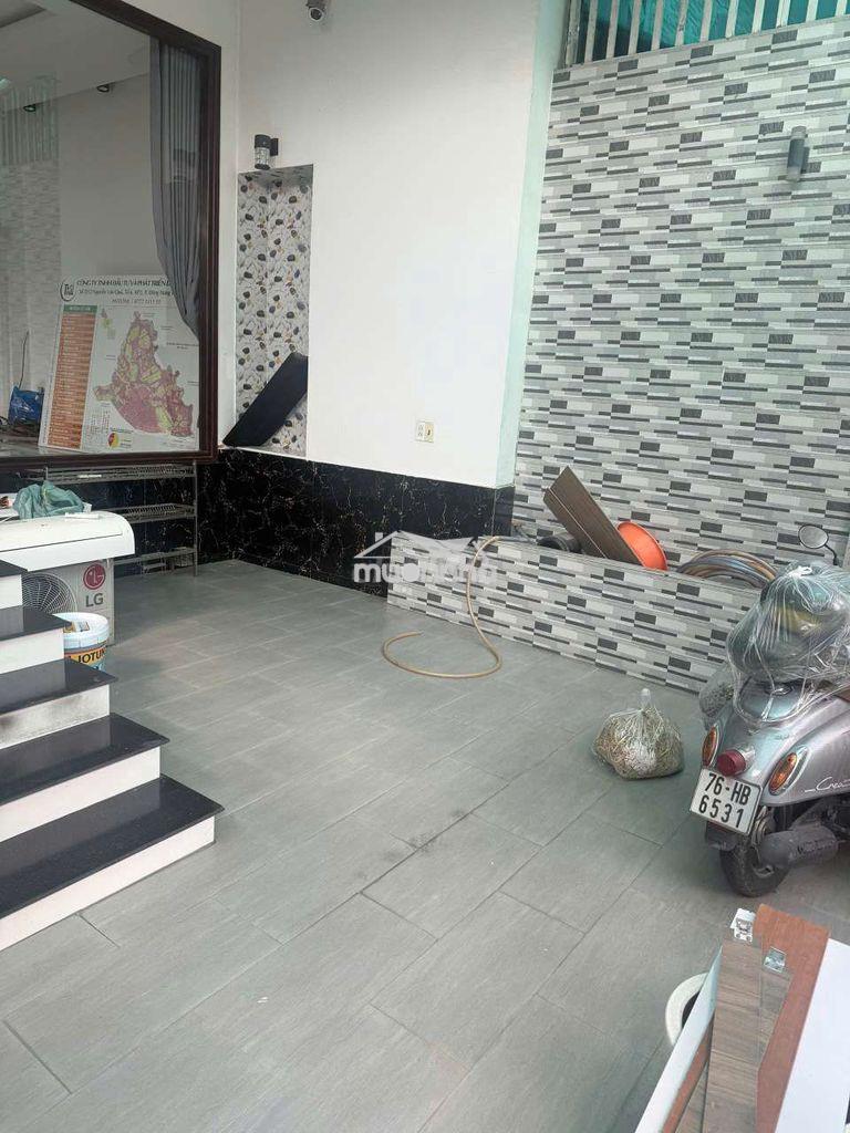 Nhà 6.5x20m1 trệt 3 lầu ngay cầu tham lương - 2