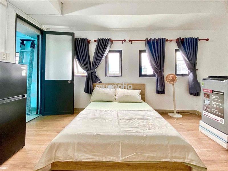Trống sẵn - full nội thất - full cửa sổ
