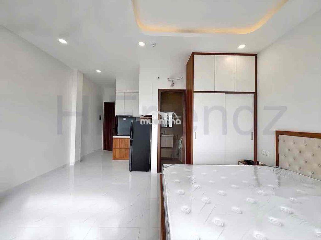 Cho thuê phòng ban công gần đh kinh tế - đh bách khoa - đh sài gòn - 3