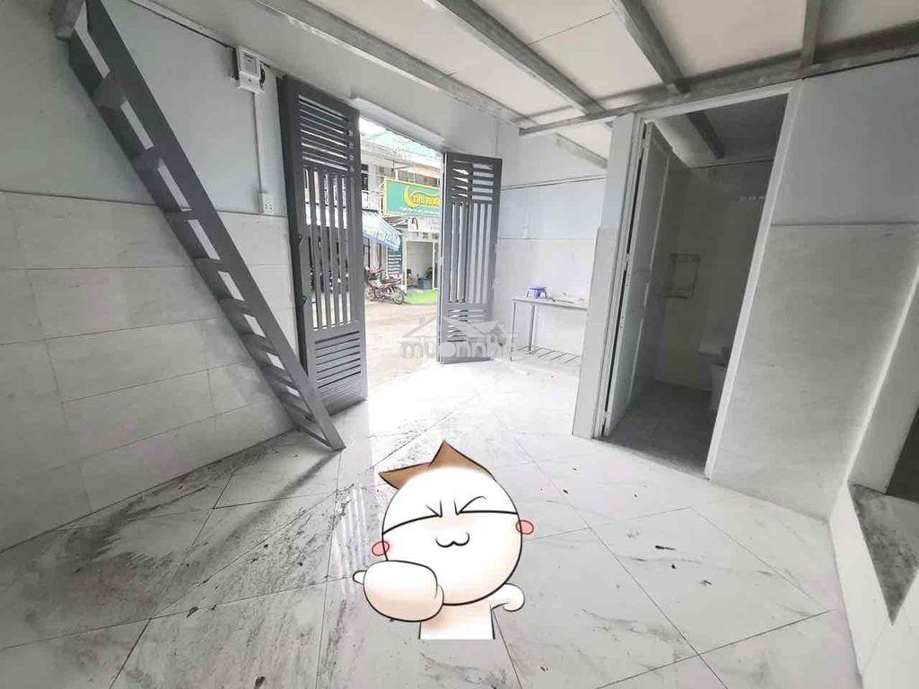 Kiot có 1pn và 1 gác, ở hay kinh doanh đều đc ở bình lợi - 2