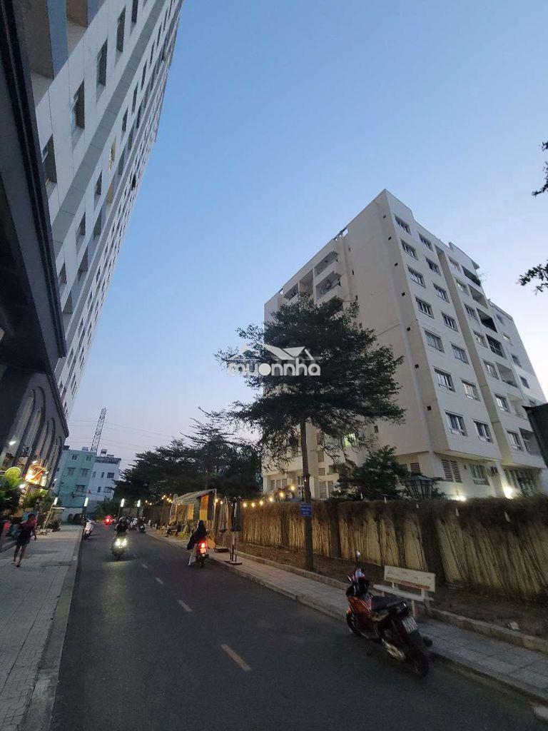 Căn hộ cc thanh nhựt p7 q8 2pn 2wc 74m2