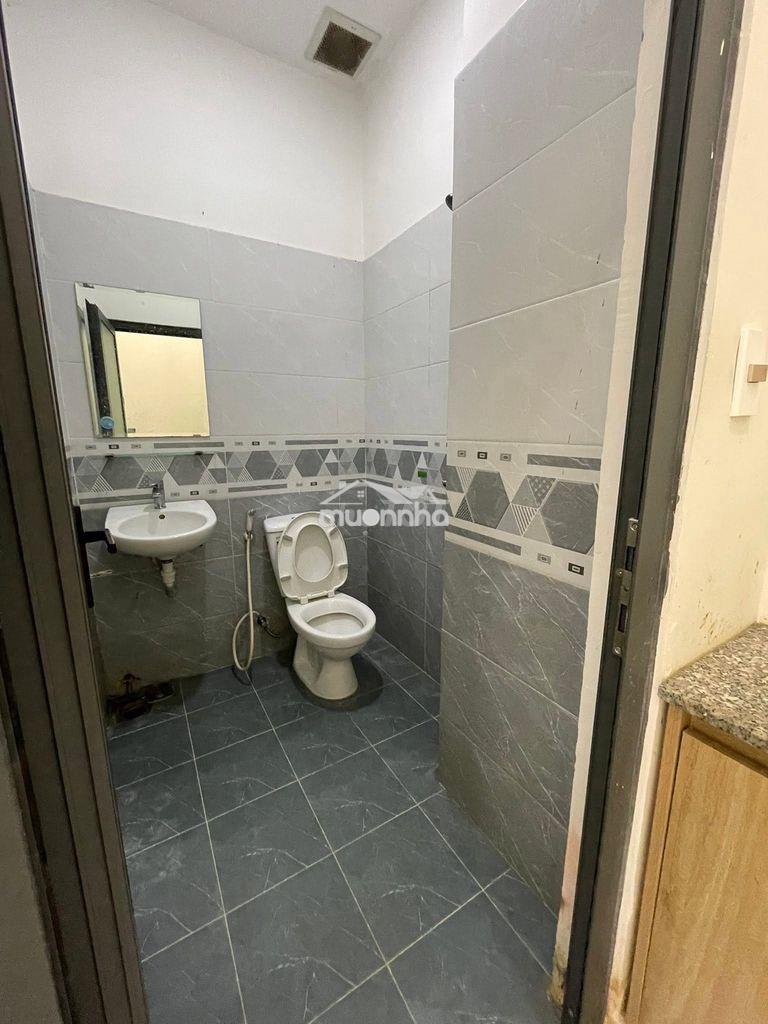 Chính chủ cho thuê phòng 5 đ. số 4a, khu tên lửa, sẵn nội thất. - 2