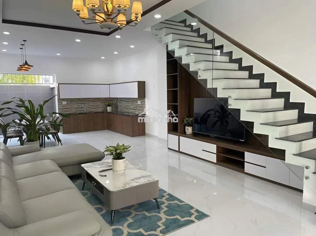 Chính chủ gửi bán nhà gần kcn vsip3, nhà mới, dt209m2, giá 1ty890 - 2
